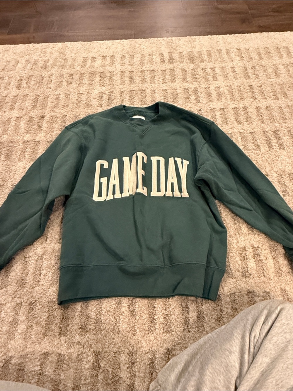 Abercrombie & fitch Game Day Green Crewneck crewneck soft a&f collection